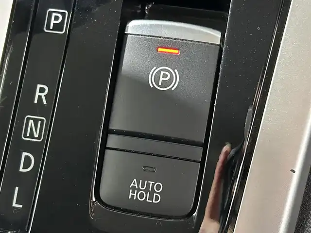日産 セレナ ハイウェイスター プロパイロットED 大阪府 2017(平29)年 6.3万km ダイヤモンドブラック プロパイロット 後席モニター 純正ナビ(フルセグ/DVD再生/Blu-ray/Bluetooth) レーダーC 衝突軽減 レーンアシスト クリアランスソナー 両側パワースライドドア ドラレコ