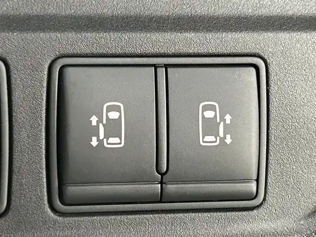 日産 セレナ ハイウェイスター プロパイロットED 大阪府 2017(平29)年 6.3万km ダイヤモンドブラック プロパイロット 後席モニター 純正ナビ(フルセグ/DVD再生/Blu-ray/Bluetooth) レーダーC 衝突軽減 レーンアシスト クリアランスソナー 両側パワースライドドア ドラレコ