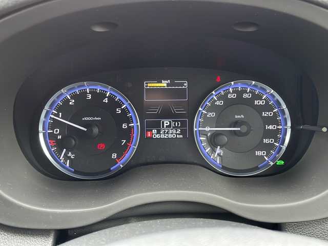 スバル レヴォーグ 1．6GT アイサイト 山口県 2014(平26)年 6.9万km ギャラクシーブルーシリカ 純正メモリナビ/バックカメラ/フルセグテレビ/Bluetooth接続オーディオ/DVD再生機能/アイサイト/盗難防止装置/ドライブレコーダー/プッシュスタート/スマートキー/スペアキー/電動パーキングブレーキ/ETC/オートライト/純正LEDライト/運転席・助手席パワーシート/SRSエアバッグ/純正アルミホイール/純正フロアマット