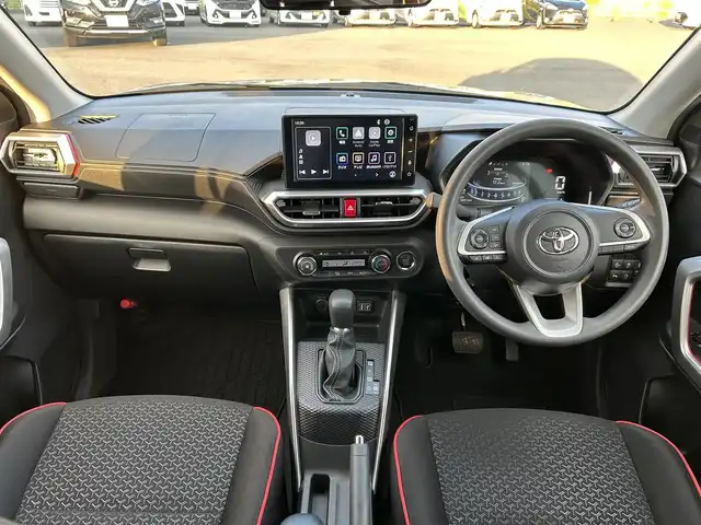 トヨタ ライズ G 岡山県 2023(令5)年 3.7万km ナチュラルベージュマイカM 純正9インチディスプレイオーディオ/フルセグTV、AM、FM、Bluetooth/AppleCarplay、AndroidAuto、HDMI、USB/ビルトインETC/パノラミックビューモニター/前後ドライブレコーダー　TZ-DR210/スマートキー/プッシュスタート/スペアキー/スマートアシスト/・前後コーナーセンサー/・衝突回避支援ブレーキ機能/・衝突警報機能/・車線逸脱警報機能/・ふらつき警報/・路外逸脱警報/・ブレーキ制御付き誤発進抑制機能/・先行車発進お知らせ機能/・オートハイビーム