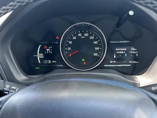 ホンダ ヴェゼル ハイブリッド RS ホンダセンシング 福岡県 2016(平28)年 2.2万km ホワイトオーキッドパール ・純正ナビ/（BLUETOOTH/フルセグ/バックカメラ/DVD再生/・ETC/・スペアキー/・シートヒーター/・プッシュスタート/・レーンキープアシスト/・カーテンエアバッグ/・ハーフレザーシート/・純正アルミホイール/・LEDライト/・オートライト/・電動格納ミラー/・保証書