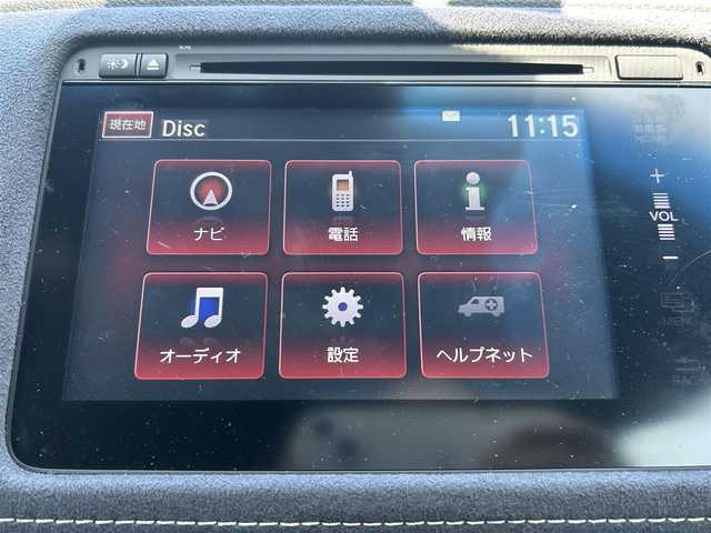 ホンダ ヴェゼル ハイブリッド RS ホンダセンシング 福岡県 2016(平28)年 2.2万km ホワイトオーキッドパール ・純正ナビ/（BLUETOOTH/フルセグ/バックカメラ/DVD再生/・ETC/・スペアキー/・シートヒーター/・プッシュスタート/・レーンキープアシスト/・カーテンエアバッグ/・ハーフレザーシート/・純正アルミホイール/・LEDライト/・オートライト/・電動格納ミラー/・保証書