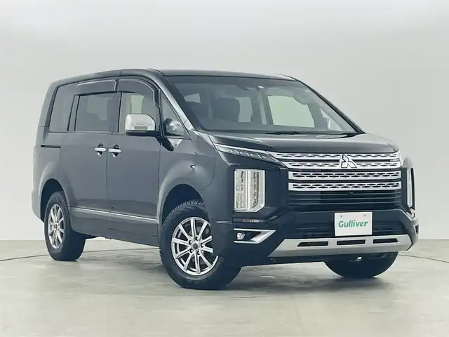 三菱 デリカＤ：５ P 福島県 2023(令5)年 2.7万km アメジストブラック e-Assist/・衝突軽減ブレーキ/・レーンキープアシスト/・ブラインドスポットモニター/・レーダークルーズコントロール/純正10インチ大画面ナビ/・フルセグTV/Bluetooth/CD/DVD/USB/・全方位カメラ/・ETC/・ドライブレコーダー/両側パワースライドドア/・パワーバックドア/電子パーキング/・オートホールド/革巻きステアリング/・ステアリングリモコン/・ステアリングヒーター/革調シートカバー/・シートヒーター(運転席/助手席)/・パワーシート(運転席)/プッシュスタート/・スマートキー/・スペアキー/LEDヘッドライト/・オートライト/・フォグライト/社外フロアマット/ドアバイザー/社外フロアマット