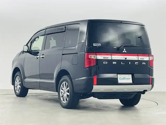 三菱 デリカＤ：５ P 福島県 2023(令5)年 2.7万km アメジストブラック e-Assist/・衝突軽減ブレーキ/・レーンキープアシスト/・ブラインドスポットモニター/・レーダークルーズコントロール/純正10インチ大画面ナビ/・フルセグTV/Bluetooth/CD/DVD/USB/・全方位カメラ/・ETC/・ドライブレコーダー/両側パワースライドドア/・パワーバックドア/電子パーキング/・オートホールド/革巻きステアリング/・ステアリングリモコン/・ステアリングヒーター/革調シートカバー/・シートヒーター(運転席/助手席)/・パワーシート(運転席)/プッシュスタート/・スマートキー/・スペアキー/LEDヘッドライト/・オートライト/・フォグライト/社外フロアマット/ドアバイザー/社外フロアマット