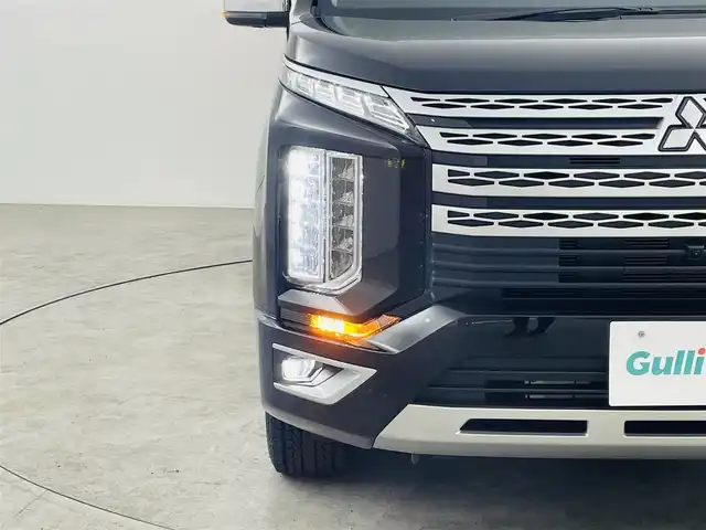 三菱 デリカＤ：５ P 福島県 2023(令5)年 2.7万km アメジストブラック e-Assist/・衝突軽減ブレーキ/・レーンキープアシスト/・ブラインドスポットモニター/・レーダークルーズコントロール/純正10インチ大画面ナビ/・フルセグTV/Bluetooth/CD/DVD/USB/・全方位カメラ/・ETC/・ドライブレコーダー/両側パワースライドドア/・パワーバックドア/電子パーキング/・オートホールド/革巻きステアリング/・ステアリングリモコン/・ステアリングヒーター/革調シートカバー/・シートヒーター(運転席/助手席)/・パワーシート(運転席)/プッシュスタート/・スマートキー/・スペアキー/LEDヘッドライト/・オートライト/・フォグライト/社外フロアマット/ドアバイザー/社外フロアマット