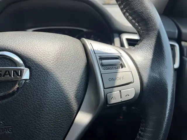 日産 エクストレイル 20X エマージェンシーブレーキ 高知県 2015(平27)年 8.7万km ブリリアントホワイトパール (株)IDOMが運営する【じしゃロン高知店】の自社ローン専用車両になります。こちらは現金またはオートローンご利用時の価格です。自社ローンご希望の方は別途その旨お申付け下さい
