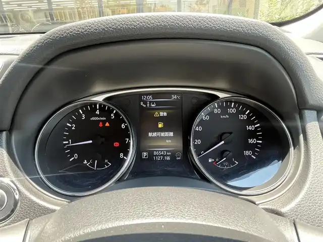 日産 エクストレイル 20X エマージェンシーブレーキ 高知県 2015(平27)年 8.7万km ブリリアントホワイトパール (株)IDOMが運営する【じしゃロン高知店】の自社ローン専用車両になります。こちらは現金またはオートローンご利用時の価格です。自社ローンご希望の方は別途その旨お申付け下さい
