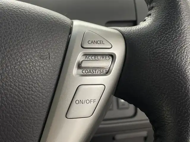 日産 セレナ HWS S HV Vエアロ+Sefty Aセーフ 埼玉県 2015(平27)年 5.1万km ブリリアントホワイトパール 純正８インチナビ　Bluetooth アラウンドビューモニター　１１インチフリップダウンモニター　クルーズコントロール レーンキープアシスト 両側パワースライドドア 衝突軽減システム ETC
