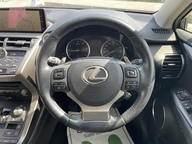 レクサス ＮＸ 富山県 2018(平30)年 8.6万km ソニッククォーツ /ワンオーナー//パノラミックビューモニター//革シート//純正メーカーナビ//フルセグＴＶ//Bluetooth//ＤＶＤ再生//パワーバックドア//パワーシート//シートヒーター//ステアリングヒーター//エアシート//前後ドライブレコーダー//レーダークルーズコントロール//レーンキープアシスト//ステアリングスイッチ//３眼LEDオートライト//ルーフレール//純正１８インチAW