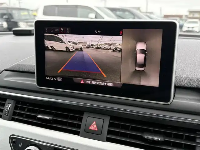 アウディ Ａ４ 2．0 TFSI クワトロ 大分県 2017(平29)年 4.5万km 黒 ・ナビ(CD/DVD/SD/USB/AUX)/・バックカメラ/・フルセグテレビ/・衝突軽減ブレーキ/・コーナーセンサー/・レーダークルーズコントロール/・パワーシート/・シートヒーター/・ブレーキホールド/・パーキングアシスト/・パドルシフト/・置くだけ充電/・インナーミラー型ドライブレコーダー/・ETC/・純正アルミホイール