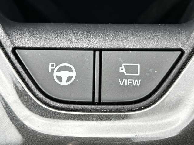 トヨタ クラウン スポーツ Z 愛媛県 2024(令6)年 3.2万km ブラック 純正ディスプレイナビ/Bluetooth/USB/フルセグ/HDMI/デジタルインナーミラー/トヨタセーフティセンス/ベンチレーション/ステアリングヒーター/前席パワーシート/メモリーシート/パワーバックドア/置くだけ充電/クルーズコントロール追従あり/モデリスタフルエアロ/BSM/LED/フォグランプ/４WD