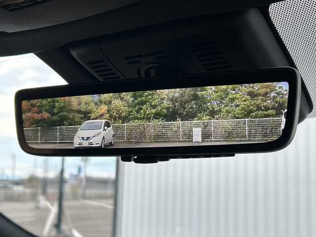 トヨタ クラウン スポーツ Z 愛媛県 2024(令6)年 3.2万km ブラック 純正ディスプレイナビ/Bluetooth/USB/フルセグ/HDMI/デジタルインナーミラー/トヨタセーフティセンス/ベンチレーション/ステアリングヒーター/前席パワーシート/メモリーシート/パワーバックドア/置くだけ充電/クルーズコントロール追従あり/モデリスタフルエアロ/BSM/LED/フォグランプ/４WD