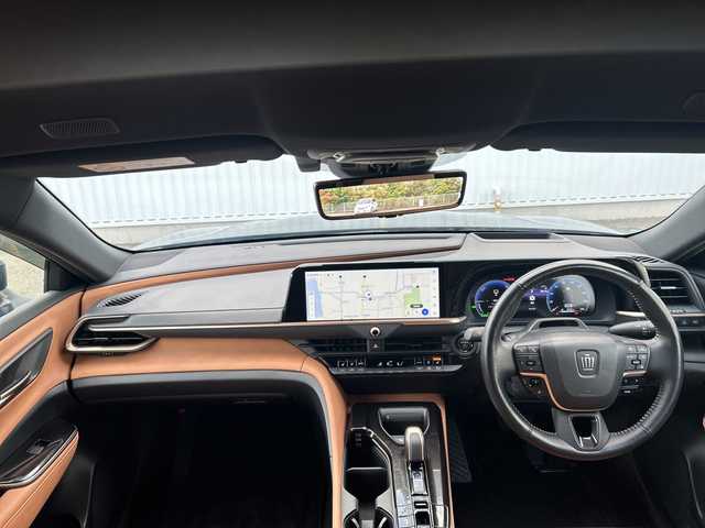 トヨタ クラウン スポーツ Z 愛媛県 2024(令6)年 3.2万km ブラック 純正ディスプレイナビ/Bluetooth/USB/フルセグ/HDMI/デジタルインナーミラー/トヨタセーフティセンス/ベンチレーション/ステアリングヒーター/前席パワーシート/メモリーシート/パワーバックドア/置くだけ充電/クルーズコントロール追従あり/モデリスタフルエアロ/BSM/LED/フォグランプ/４WD