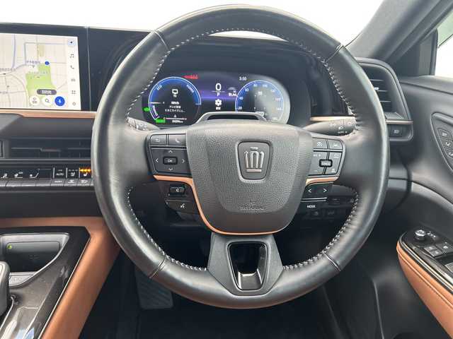 トヨタ クラウン スポーツ Z 愛媛県 2024(令6)年 3.2万km ブラック 純正ディスプレイナビ/Bluetooth/USB/フルセグ/HDMI/デジタルインナーミラー/トヨタセーフティセンス/ベンチレーション/ステアリングヒーター/前席パワーシート/メモリーシート/パワーバックドア/置くだけ充電/クルーズコントロール追従あり/モデリスタフルエアロ/BSM/LED/フォグランプ/４WD