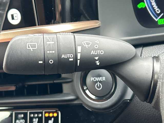 トヨタ クラウン スポーツ Z 愛媛県 2024(令6)年 3.2万km ブラック 純正ディスプレイナビ/Bluetooth/USB/フルセグ/HDMI/デジタルインナーミラー/トヨタセーフティセンス/ベンチレーション/ステアリングヒーター/前席パワーシート/メモリーシート/パワーバックドア/置くだけ充電/クルーズコントロール追従あり/モデリスタフルエアロ/BSM/LED/フォグランプ/４WD