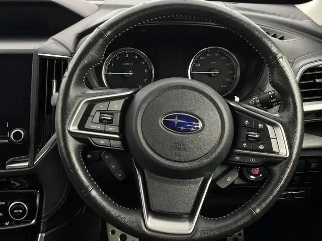スバル フォレスター プレミアム 新潟県 2020(令2)年 3.1万km ホライゾンブルーP ・4WD/・純正フルセグナビTV(CN-LR840DFD)/・CD/DVD/SD/BT/TV/・サイド/バックカメラ/・追従型クルーズコントロール/・衝突被害軽減ブレーキ/・車線逸脱警報/・ブラインドスポットモニター/・横滑り抑制装置/・ルーフレール/・ハーフレザーシート/・全席シートヒーター/・前席パワーシート/・ETC/・パドルシフト/・パドルシフト/・ステアリングヒーター/・電動パーキングブレーキスイッチ/・オートワイパー/・オートライト/・LEDライト/・フォグランプ/・スマートキー/・プッシュスタート/・アイドリングストップ/・純正18インチAW/・ドアバイザー/・純正フロアマット/・スペアキー×1