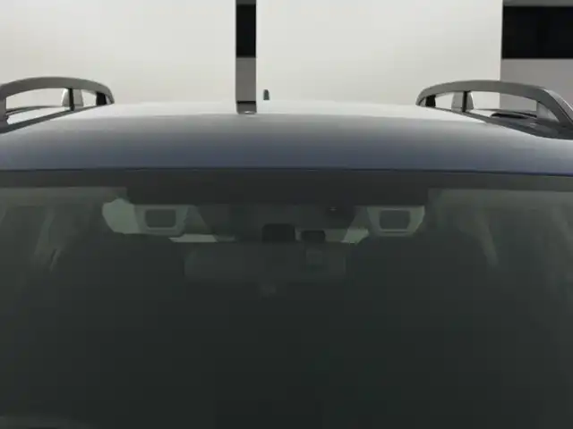 スバル フォレスター プレミアム 新潟県 2020(令2)年 3.1万km ホライゾンブルーP ・4WD/・純正フルセグナビTV(CN-LR840DFD)/・CD/DVD/SD/BT/TV/・サイド/バックカメラ/・追従型クルーズコントロール/・衝突被害軽減ブレーキ/・車線逸脱警報/・ブラインドスポットモニター/・横滑り抑制装置/・ルーフレール/・ハーフレザーシート/・全席シートヒーター/・前席パワーシート/・ETC/・パドルシフト/・パドルシフト/・ステアリングヒーター/・電動パーキングブレーキスイッチ/・オートワイパー/・オートライト/・LEDライト/・フォグランプ/・スマートキー/・プッシュスタート/・アイドリングストップ/・純正18インチAW/・ドアバイザー/・純正フロアマット/・スペアキー×1