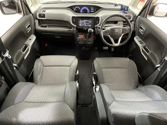 スズキ ソリオ バンディット HV MV Dカメラ ブレーキS 滋賀県 2016(平28)年 5.2万km スーパーブラックパール 禁煙車/純正ナビ/（CD/フルセグTV/BT/AUX/FM/AM）/デュアルカメラブレーキサポート（DCBS）/車線逸脱警報機能/ふらつき警報機能/先行車発進お知らせ機能/全方位カメラ/クルーズコントロール/ETC/D席シートヒーター/両側パワースライドドア/アイドリングストップ/ステアリングスイッチ/スマートキー/プッシュスタート/社外フロアマット/LEDヘッドライト/純正15インチAW