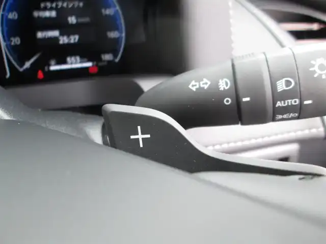 トヨタ アルファードハイブリット Z 千葉県 2024(令6)年 0.2万km プラチナホワイトパールマイカ ワンオーナー/4WD/トヨタセーフティセンス/純正ディスプレイオーディオ(コネクティッドナビ対応)Plus/パノラミックビューモニター(床下透過表示機能付)/純正オーディオ【フルセグTV/BT/USB】/トヨタチームメイト【アドバンストドライブ(渋滞時支援)】/左右独立ムーンルーフ/デジタルインナーミラー/カラーヘッドアップディスプレイ/スペアタイヤ/純正13.2型有機EL後席フリップダウンモニター/LEDヘッドライト&LEDフォグランプ/レーダークルーズコントロール/レーンキープアシスト/BSM/パドルシフト付きウッドコンビステアリング/パワーバックドア/運転席シートメモリ/ステアリングヒーター/1&2列目(シートヒーター/エアシート/パワーシート)/TZ360°ドライブレコーダー/ビルトインETC2.0/純正フロアマット/純正ドアバイザー/取扱説明書/新車時保証書/スペアキー/R7トヨタ整備記録簿