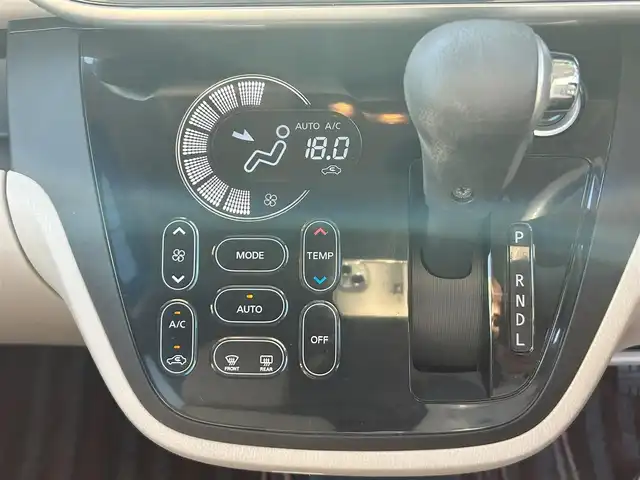 日産 デイズ ルークス X 東京都 2015(平27)年 3.8万km アゼリアピンク 純正SDナビ/・Bluetoothオーディオ/フルセグTV/DVD/アラウンドビューモニター/両側パワースライドドア/ETC/プッシュスタート/取扱説明書/保証書