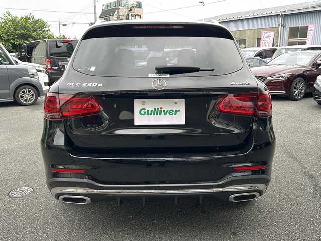メルセデス・ベンツ Ｍ・ベンツ ＧＬＣ２２０ d 4マチック AMGライン 埼玉県 2022(令4)年 2.8万km オブシディアンブラック ワンオーナー/本革巻きステアリング/メモリナビ/ワンセグテレビ/バックカメラ/ETC/パワーバックドア/クルーズコントロール/ウッドパネル/運転席エアバッグ/助手席エアバッグ/サイドエアバッグ/ブレーキアシスト