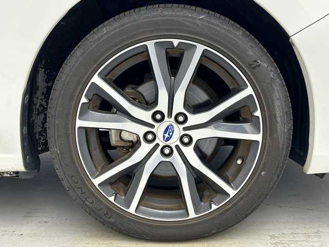 スバル インプレッサ スポーツ 2．0i－L アイサイト 愛知県 2017(平29)年 5.8万km クリスタルホワイトP パナソニック純正オプション8インチナビ（CN-LR820D）/・BT/CD/DVD/4WD/フルセグTV/バックカメラ/前側ドライブレコーダー/全車速追従機能付クルーズコントロール/アイサイトver3/ヒルスタートアシスト/DN席シートヒーター/・プリクラッシュブレーキ/・アクティブレーンキープ/・AT誤発進/誤後進抑制制御/・ふらつき警報/・車線逸脱警報/・先行車発進お知らせ機能/・ステレオカメラ/純正フロアマット/キーレスアクセス/プッシュスタート