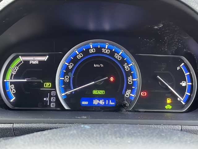 トヨタ ノア ハイブリッド G 沖縄県 2015(平27)年 18.5万km ボルドーマイカメタリック 純正ナビ・TV・Bluetooth・CD/DVD/バックカメラ/フリップダウンモニター/両側パワースライドドア/ETC/オートライト/LEDヘッドライト/シートヒーター/セーフティセンスC