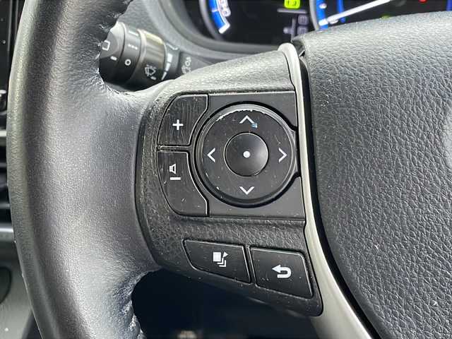 トヨタ ノア ハイブリッド G 沖縄県 2015(平27)年 18.5万km ボルドーマイカメタリック 純正ナビ・TV・Bluetooth・CD/DVD/バックカメラ/フリップダウンモニター/両側パワースライドドア/ETC/オートライト/LEDヘッドライト/シートヒーター/セーフティセンスC