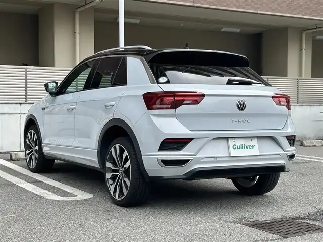 フォルクスワーゲン Ｔ－ロック TDI Rライン 大阪府 2020(令2)年 6.6万km 白Ⅱ 【オーディオ・ナビゲーション】/純正インフォテイメントシステム”Discover Pro”/・SSDナビゲーションシステム/・バックカメラ/・Bluetooth/・スマートフォン連携（AppleCarPlay/AndroidAuto）/・AM/FM/ETC2.0/【安全装備】/アダプティブクルーズコントロール/レーンキープアシストシステム/スタティックコーナリングライト/ハイビームアシスト/デイタイムランニングライト/ブラインドスポットディテクション/ドライバー披露検知システム/オプティカルパーキングシステム/リヤトラフィックアラート/プリクラッシュセーフティブレーキシステム/プロアクティブオキュパントプロテクション/ESC/ブレーキアシスト/【主要装備・備品】/前後ドライブレコーダー（TZ-D205W)/レーダー(TZ-R203L)/Type-C USB（前2つ/後２つ）/純正フロアマット/LEDヘッドライト/アイドリングストップ/保証書/取扱説明書/記録簿（R3/R4/R5/R7)/スペアキー1本
