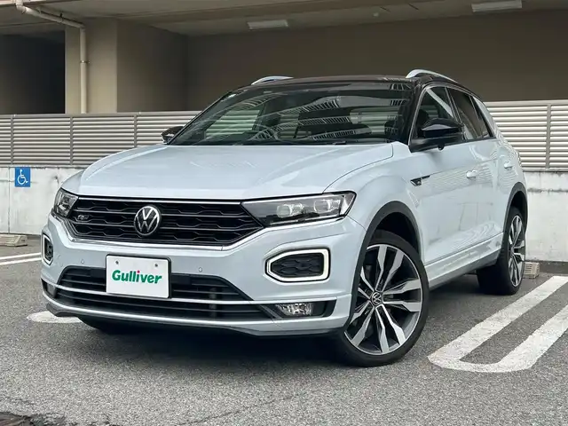 フォルクスワーゲン Ｔ－ロック TDI Rライン 大阪府 2020(令2)年 6.6万km 白Ⅱ 【オーディオ・ナビゲーション】/純正インフォテイメントシステム”Discover Pro”/・SSDナビゲーションシステム/・バックカメラ/・Bluetooth/・スマートフォン連携（AppleCarPlay/AndroidAuto）/・AM/FM/ETC2.0/【安全装備】/アダプティブクルーズコントロール/レーンキープアシストシステム/スタティックコーナリングライト/ハイビームアシスト/デイタイムランニングライト/ブラインドスポットディテクション/ドライバー披露検知システム/オプティカルパーキングシステム/リヤトラフィックアラート/プリクラッシュセーフティブレーキシステム/プロアクティブオキュパントプロテクション/ESC/ブレーキアシスト/【主要装備・備品】/前後ドライブレコーダー（TZ-D205W)/レーダー(TZ-R203L)/Type-C USB（前2つ/後２つ）/純正フロアマット/LEDヘッドライト/アイドリングストップ/保証書/取扱説明書/記録簿（R3/R4/R5/R7)/スペアキー1本