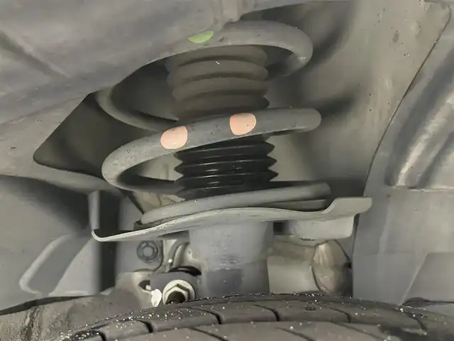 日産 セレナ ハイウェイスター 岡山県 2016(平28)年 5.9万km ブリリアントホワイトパール 純正11インチフリップダウンモニター/プロパイロット/純正9インチメモリナビ【MM516D-L】/　(AM/FM/CD/DVD/Bluetooth/Music Stocker/フルセグTV)/全方位モニター/バック/サイド/フロントカメラ/運転、走行支援/・エマージェンシーブレーキ/・踏み間違い衝突防止アシスト/・車線逸脱警報/防止支援システム/・インテリジェントクルーズコントロール/・ふらつき警報/・ヒルスタートアシスト/・車両接近通報/インテリジェントパーキングアシスト/横滑り防止/アイドリングストップ/純正16インチアルミホイール/両側パワースライドドア/純正ビルトインETC/シートバックテーブル/ロールサンシェード(2列目)/USBポート/スペアキー×1/アクセサリーソケット/ISOFIX