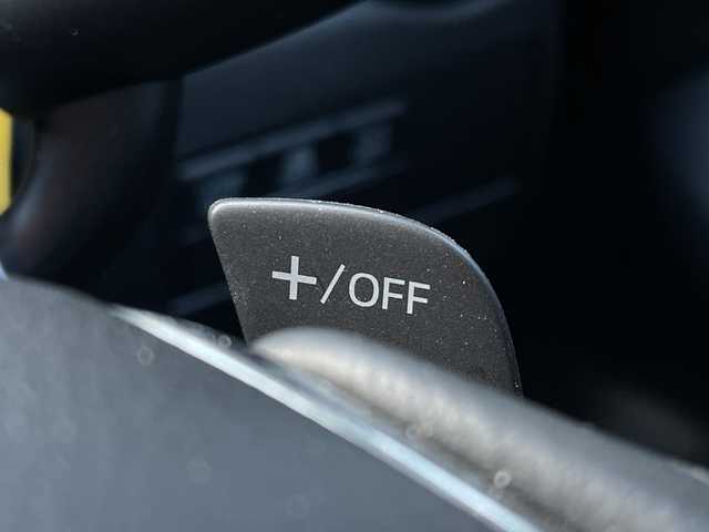 マツダ ＣＸ－３ XD プロアクティブ 千葉県 2017(平29)年 4.4万km ソウルレッドプレミアムメタリック 純正メモリナビ/(フルセグTV/BT/CD/DVD/FM/AM)/ドライブレコーダー前後/ヘッドアップディスプレイ/ブラインドスポットモニター/衝突被害軽減システム/車線逸脱警報/バックカメラ/クルーズコントロール/ハーフレザーシート/横滑り防止装置/ETC/アイドリングストップ/LEDヘッドライト/オートライト/ウィンカーミラー/電動格納ミラー/純正18インチAW/シートリフター/パドルシフト/プッシュスタート/スマートキー/フロアマット/スペアキー/取扱説明書/保証書