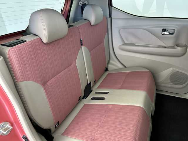 日産 デイズ ボレロ 三重県 2023(令5)年 1.8万km ピンクⅡ /禁煙車//エマージェンシーブレーキ//アラウンドビューモニター//社外ディスプレイオーディオ/（カープレイ各種/BT/SD/USB/AUX/FM/AM）//ハーフレザーシート//オートライト//ステアリングスイッチ//ETC//純正14インチアルミホイール//電動格納ミラー//プッシュスタート//スマートキー//スペアキー有