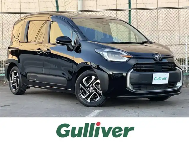 トヨタ シエンタ ハイブリッド Z 東京都 2023(令5)年 5.9万km ブラック 純正ナビ　/Ｂｌｕｅｔｏｏｔｈ　/ＦＭ　/ＡＭ　/フルセグＴＶ　/バックカメラ　/シートヒーター　/ステアリングヒーター　/両側電動スライドドア　/レーダークルーズコントロールシステム　/ＥＴＣ２．０　/ドライブレコーダー/純正フロアマット/純正アルミホイール/サイドバイザー/ABS/横滑り防止装置/コーナーセンサー/レーンアシスト/盗難防止装置/オートライト/オートマチックハイビーム/衝突被害軽減システム