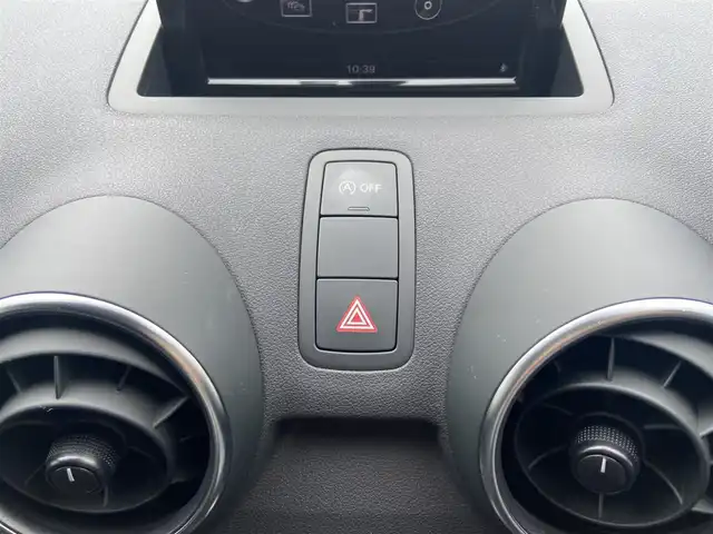 アウディ Ａ１ SB 1．0TFSI スポーツ 栃木県 2018(平30)年 3.3万km ミサノレッドパールエフェクト アドバンストキー/シートヒーター/純正ナビ/フルセグ /キセノンヘッドライト/コーナーセンサー/ETC/純正15インチAW