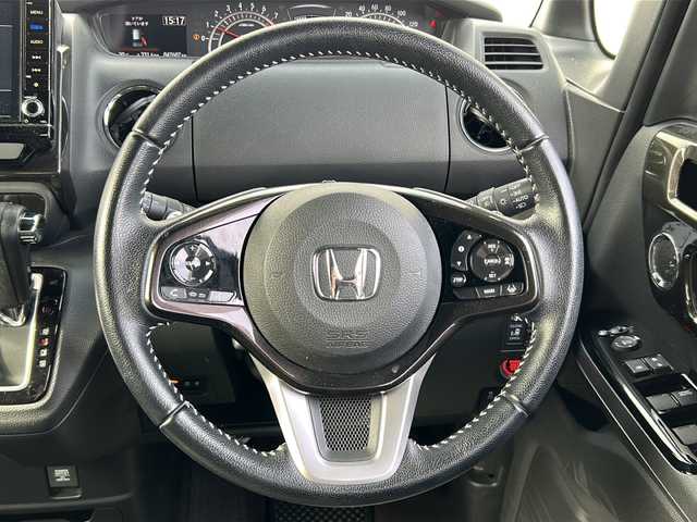 ホンダ Ｎ ＢＯＸ カスタム G L ターボ ホンダセンシング 茨城県 2018(平30)年 4.8万km プラチナホワイトパール 純正SDナビ＆地デジTV【VXU-185NBi】/(地デジTV・CD・DVD・BT・ラジオ再生)/社外ドライブレコーダー（フロント）/ETC/被害軽減システム/プッシュスタート/バックカメラ/アイドリングストップ/サイドエアバック/両側パワースライドドア