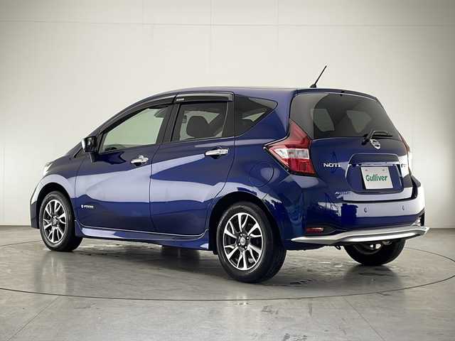 日産 ノート e－パワーオーテック 宮崎県 2020(令2)年 3.1万km オーロラフレアブルーパール エマージェンシーブレーキ/車線逸脱警報/オートマチックハイビーム/コーナーセンサー/レーダークルーズコントロール/インテリジェントルームミラー/純正7インチSDナビ/フルセグTV/CD/DVD/Bluetooth/アラウンドビューモニター/LEDヘッドライト/純正15インチAW/純正ナビ一体型ドライブレコーダー（DJ4-D）/ETC/スマートキー×２/保証書/取扱説明書/ナビ取扱説明書
