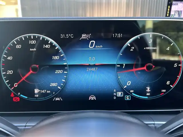 メルセデス・ベンツ Ｍ・ベンツ ＧＬＥ４００ｄ 4MATIC スポーツ 福岡県 2023(令5)年 2.5万km ダイヤモンドホワイト パノラマサンルーフ/レーダーセーフティパッケージ/黒革シート/全席シートヒーター/前席エアシート/エアーサスペンション/純正ナビ/Applecarplay/androidauto/全方位カメラ/フルセグTV/パワーバックドア/LEDヘッドライト/オートハイビーム/ヘッドアップディスプレイ/純正20インチアルミホイール/ETC2.0/スペアキー×1