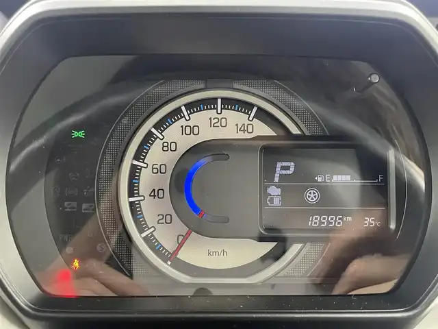 スズキ スペーシア HYBRID X 大阪府 2022(令4)年 1.9万km アーバンブラウンパールメタリック スズキセーフティサポート　/　・デュアルカメラブレーキサポート/　・車線逸脱警報/　・後退時ブレーキサポート/　・パーキングソナー/　・横滑り防止装置/　・ハイビームアシスト/純正ディスプレイオーディオ/　(BT/AM/FM/USB/iPOD/AUX)/バックカメラ/両側パワースライドドア/LEDオートライト/シートヒーター/純正フロアマット/ドアバイザー/スマートキー/ビルトインＥＴＣ