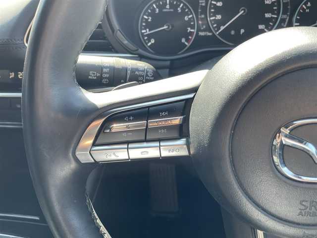 マツダ マツダ３ファストバック 20S プロアクティブ ツーリングS 広島県 2021(令3)年 7.6万km ソウルレッドクリスタルM ワンオーナー/メーカーオプションナビ/　（フルセグテレビ/Bluetooth/CD/DVD/AM/FM）/BOSEプレミアムサウンド/レーダークルーズコントロール/ETC/ドライブレコーダー/USB入力端子/HDMI/純正18インチアルミホイール/コーナーセンサー/メモリシート/アイドリングストップ/パワーシート/シートヒーター/ステアリングヒーター/LEDヘッドライト/パドルシフト/横滑り防止装置/衝突被害軽減システム/盗難防止装置/W＋サイドエアバック/カーテンエアバック/オートライト/スペアキー/保証書/取扱説明書