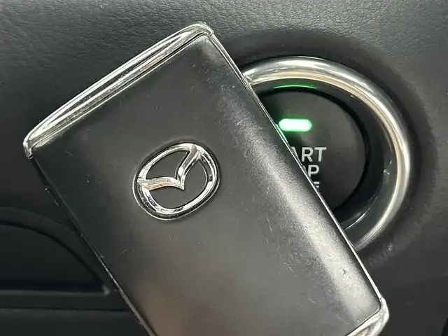 マツダ ＣＸ－５ XD ブラックトーンエディション 道央・札幌 2021(令3)年 3.8万km ジェットブラックマイカ ・４ＷＤ/・メーカーナビ/　BT/USB/フルセグ/・全方位カメラ/・ＥＴＣ/・衝突軽減ブレーキ/・レーダークルーズコントロール/・レーンキープアシスト/・クリアランスソナー/・ＨＵＤ/・ハーフレザーシート/・Ｄ席パワーシート/・前席シートヒーター/・ステアリングヒーター/・ＬＥＤヘッドライト/・フォグライト/・オートライト/・プッシュスタート/・スマートキー/・純正エンジンスターター/・純正フロアマット/・ドアバイザー