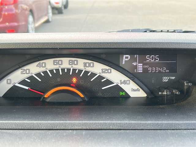 ダイハツ ウェイク L SA 秋田県 2015(平27)年 9.4万km 黄 社外メモリナビ/Bluetooth、CD/DVD、フルセグTV/バックカメラ/D席シートヒーター/片側パワースライドドア/社外14インチAW/社外14インチAWスタッドレスタイヤ積込/保証書、取扱説明書/４WD/ドアバイザー
