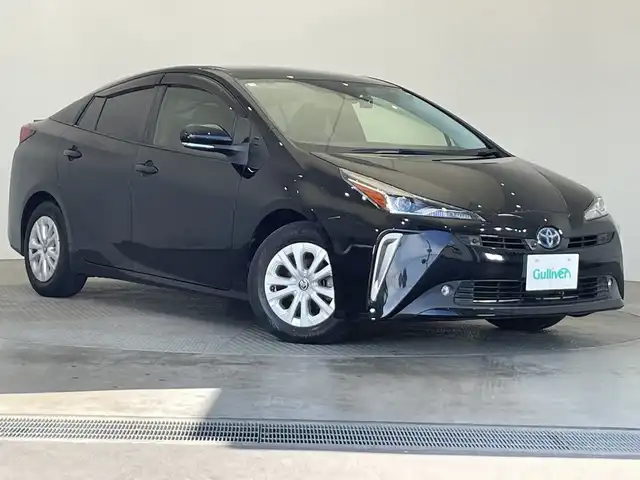 トヨタ プリウス SセーフティプラスⅡ 栃木県 2021(令3)年 5万km アティチュードブラックマイカ 純正SDナビ/（CD/フルセグTV/Bluetooth/SD)/全方位カメラ/コーナーセンサー/BSM/ビルトインETC/前方ドライブレコーダー/禁煙車/オートライト/LEDヘッドライト/横滑り防止装置/AC100V電源/スマートキー/プッシュスタート/アイドリングストップ/ステアリングスイッチ/革巻きステアリング/ウィンカーミラー/純正15インチアルミホイール/純正フロアマット