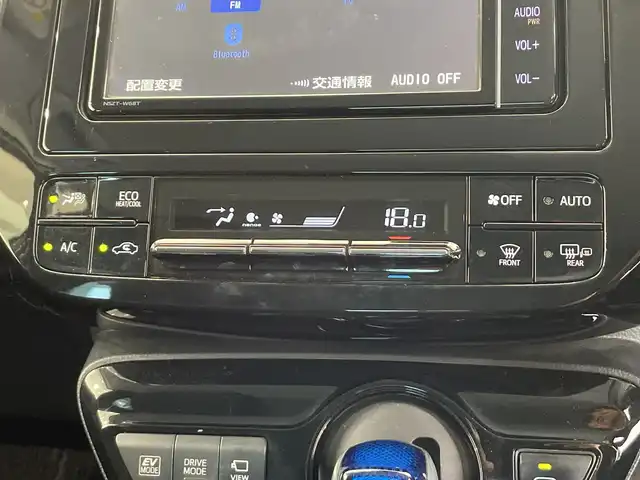 トヨタ プリウス SセーフティプラスⅡ 栃木県 2021(令3)年 5万km アティチュードブラックマイカ 純正SDナビ/（CD/フルセグTV/Bluetooth/SD)/全方位カメラ/コーナーセンサー/BSM/ビルトインETC/前方ドライブレコーダー/禁煙車/オートライト/LEDヘッドライト/横滑り防止装置/AC100V電源/スマートキー/プッシュスタート/アイドリングストップ/ステアリングスイッチ/革巻きステアリング/ウィンカーミラー/純正15インチアルミホイール/純正フロアマット