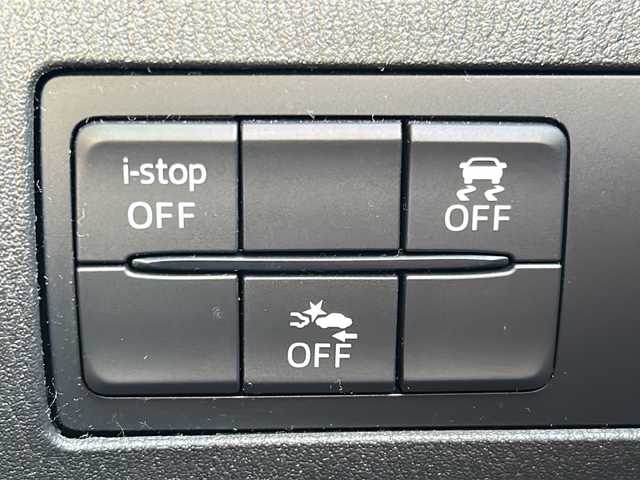 マツダ デミオ 13S 沖縄県 2017(平29)年 8.9万km ディープクリスタルブルーマイカ 純正ナビ/ワンセグテレビ/バックカメラ/アイドリングストップ/プッシュスタート/ETC/前後ドライブレコーダー/Bluetooth接続/カーテンエアバッグ/衝突被害軽減システム/横滑り防止装置