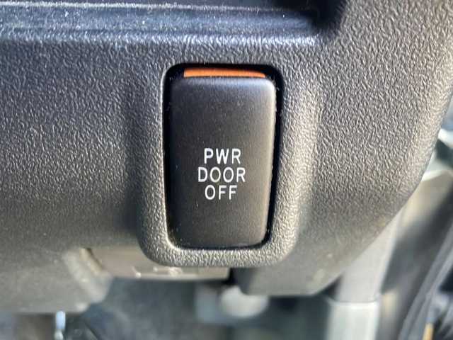 ダイハツ タント カスタム RS 鳥取県 2011(平23)年 11.7万km ブラックマイカメタリック ４ＷＤ/片側パワースライドア/社外ＨＤＤナビ/バックカメラ/ワンセグＴＶ　DVD CD MSV/ＥＴＣ/ＨＩＤライト/フォグランプ/ドアバイザー/フロアマット/ＭＯＭＯステアリング/スマートキー