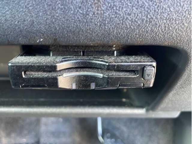 ダイハツ タント カスタム RS 鳥取県 2011(平23)年 11.7万km ブラックマイカメタリック ４ＷＤ/片側パワースライドア/社外ＨＤＤナビ/バックカメラ/ワンセグＴＶ　DVD CD MSV/ＥＴＣ/ＨＩＤライト/フォグランプ/ドアバイザー/フロアマット/ＭＯＭＯステアリング/スマートキー