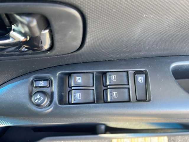 ダイハツ タント カスタム RS 鳥取県 2011(平23)年 11.7万km ブラックマイカメタリック ４ＷＤ/片側パワースライドア/社外ＨＤＤナビ/バックカメラ/ワンセグＴＶ　DVD CD MSV/ＥＴＣ/ＨＩＤライト/フォグランプ/ドアバイザー/フロアマット/ＭＯＭＯステアリング/スマートキー