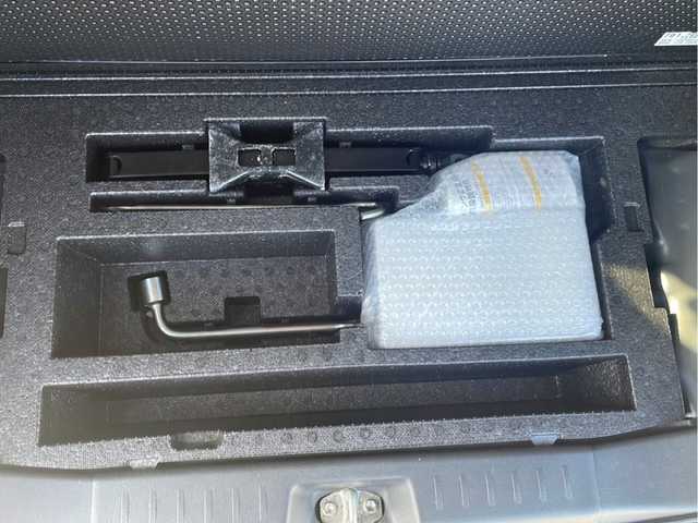 ダイハツ タント カスタム RS 鳥取県 2011(平23)年 11.7万km ブラックマイカメタリック ４ＷＤ/片側パワースライドア/社外ＨＤＤナビ/バックカメラ/ワンセグＴＶ　DVD CD MSV/ＥＴＣ/ＨＩＤライト/フォグランプ/ドアバイザー/フロアマット/ＭＯＭＯステアリング/スマートキー