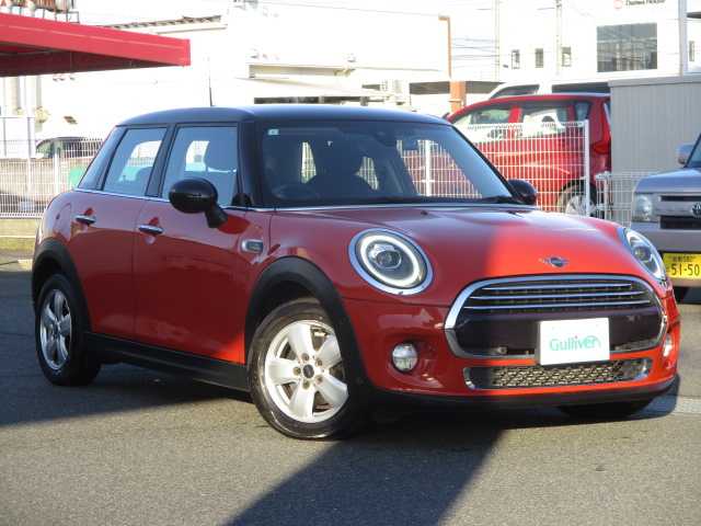 ＭＩＮＩ ミニ クーパー D 岡山県 2019(令1)年 5.4万km ソラリスオレンジ ワンオーナー/純正HDDナビ/Ｂｌｕｅｔｏｏｔｈ/ＵＳＢ/バックカメラ/フロント・リアセンサー/ドライブレコーダー/ＥＴＣ/オートライト/純正15ＡＷ/純正マット/スマートキー2個/・・・・・・・・・・・・・・・・・・・・・・・・・・・・・・・・・・/インテリジェントセーフティ/F・Rソナー/パーキングディスタンスコントロール/クルーズコントロール/パーキングアシスト